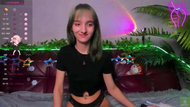 Image 7 of mathilde_fleur Stream on Chaturbate on 18 months ago