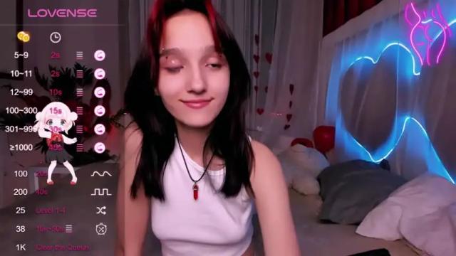 Image 6 of mathilde_fleur Stream on Chaturbate on 16 months ago