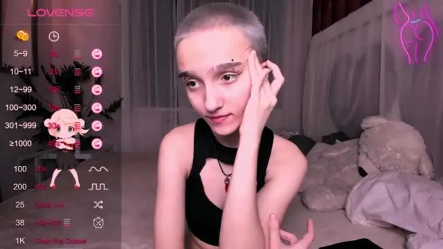 Image 11 of mathilde_fleur Stream on Chaturbate on 14 months ago