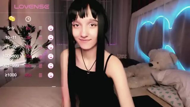 Image 11 of mathilde_fleur Stream on Chaturbate on 14 months ago