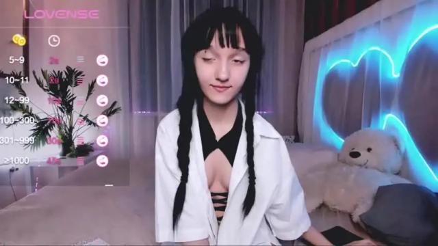 Thumbnail 3, mathilde_fleur's Stream at Chaturbate, 14 months ago
