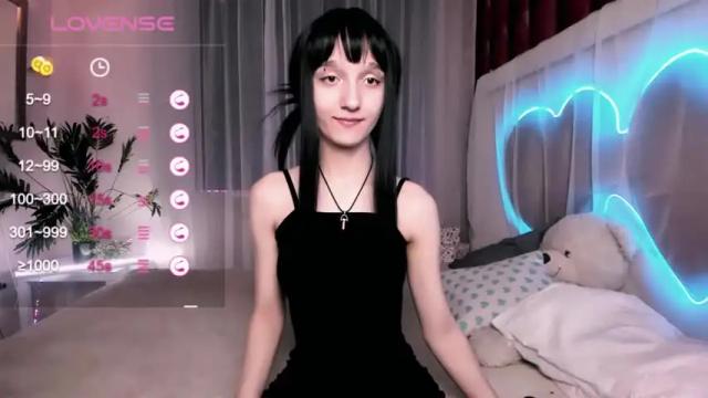 Image 6 of mathilde_fleur Stream on Chaturbate on 14 months ago
