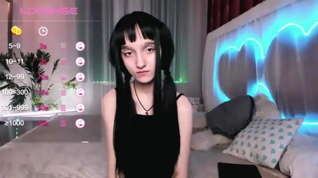Image 7 of mathilde_fleur Stream on Chaturbate on 14 months ago