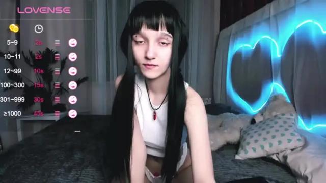 Image 7 of mathilde_fleur Stream on Chaturbate on 14 months ago