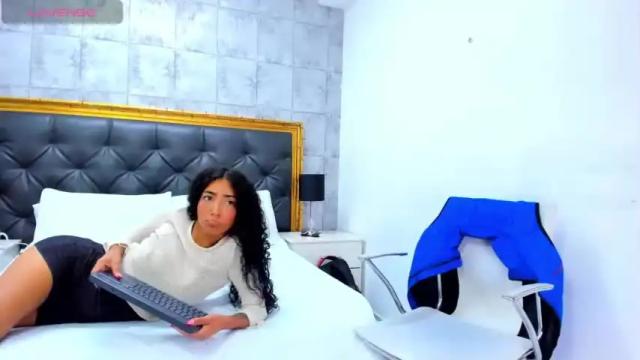 Image 3 of matiasandantonella Stream on Chaturbate on 15 months ago