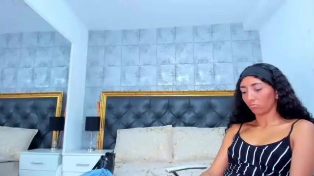 Image 4 of matiasandantonella Stream on Chaturbate on 15 months ago