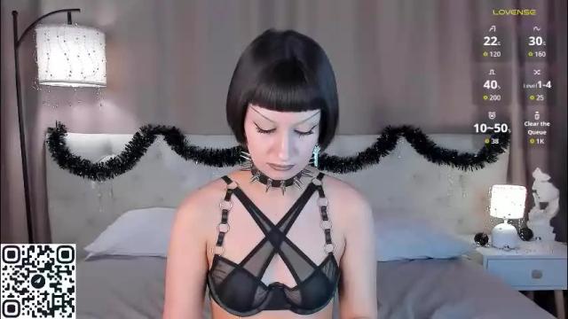 Image 4 of matilda_ardent Stream on Chaturbate on 1 month ago