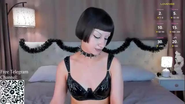 Image 3 of matilda_ardent Stream on Chaturbate on 1 month ago