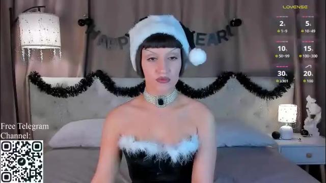 Image 2 of matilda_ardent Stream on Chaturbate on 1 month ago
