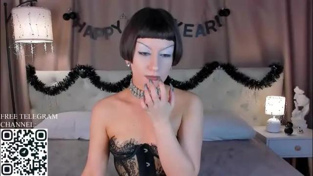 Image 2 of matilda_ardent Stream on Chaturbate on 1 month ago