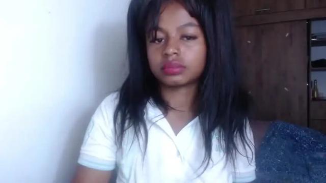 Image 12 of matilde27 Stream on Chaturbate on 15 months ago