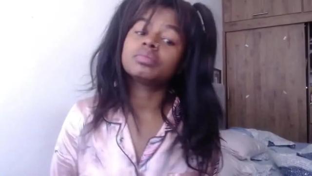 Image 6 of matilde27 Stream on Chaturbate on 15 months ago