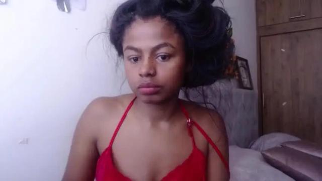 Image 6 of matilde27 Stream on Chaturbate on 14 months ago