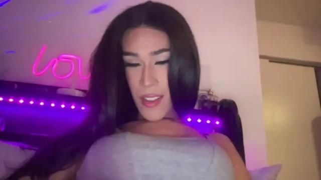 Image 7 of matrixprincess Stream on Chaturbate on 19 months ago