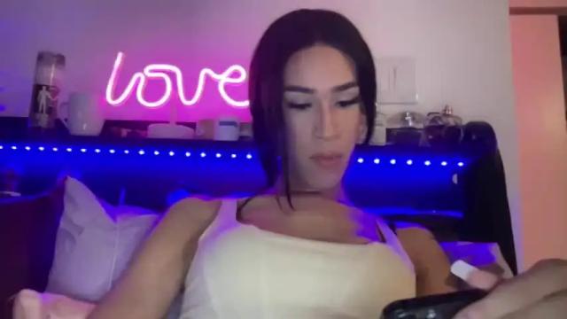 Image 4 of matrixprincess Stream on Chaturbate on 18 months ago