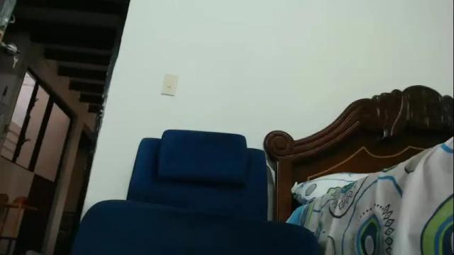 Image 3 of matturewet Stream on Chaturbate on 29 days ago