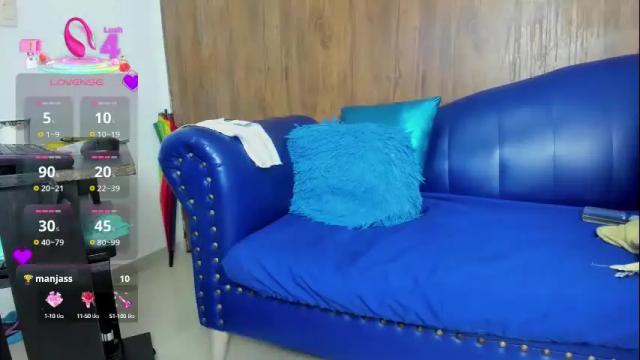Image 2 of mature_beautiful Stream on Chaturbate on 1 month ago