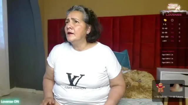 Image 7 of mature_eva_ Stream on Chaturbate on 17 months ago