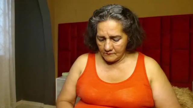Image 3 of mature_eva_ Stream on Chaturbate on 17 months ago