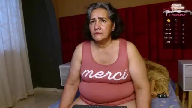 Image 2 of mature_eva_ Stream on Chaturbate on 17 months ago