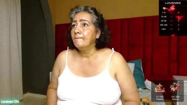 Image 12 of mature_eva_ Stream on Chaturbate on 17 months ago