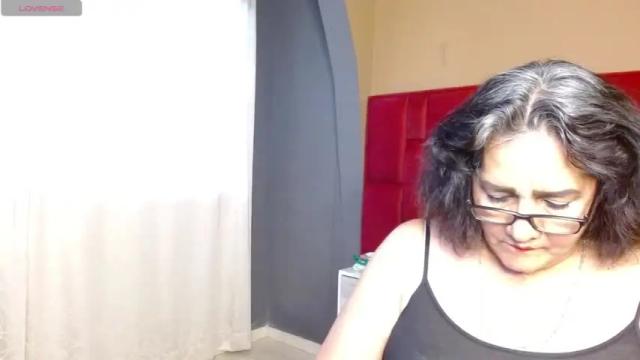 Image 7 of mature_eva_ Stream on Chaturbate on 16 months ago
