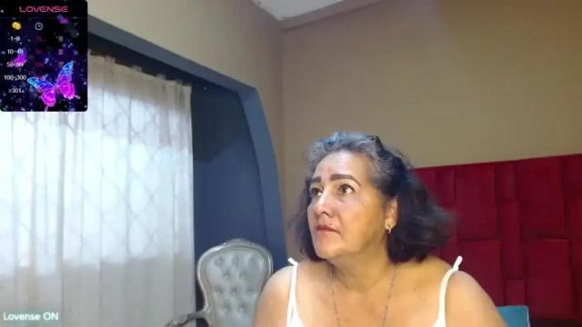 Image 4 of mature_eva_ Stream on Chaturbate on 16 months ago