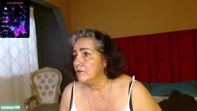 Image 3 of mature_eva_ Stream on Chaturbate on 16 months ago