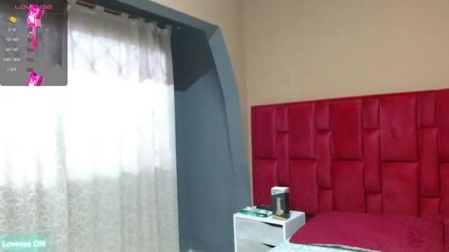 Image 2 of mature_eva_ Stream on Chaturbate on 23 months ago