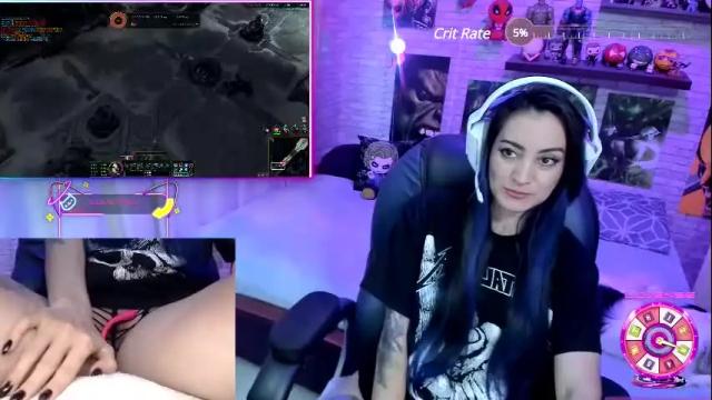Image 11 of mature_gamer Stream on Chaturbate on 1 month ago