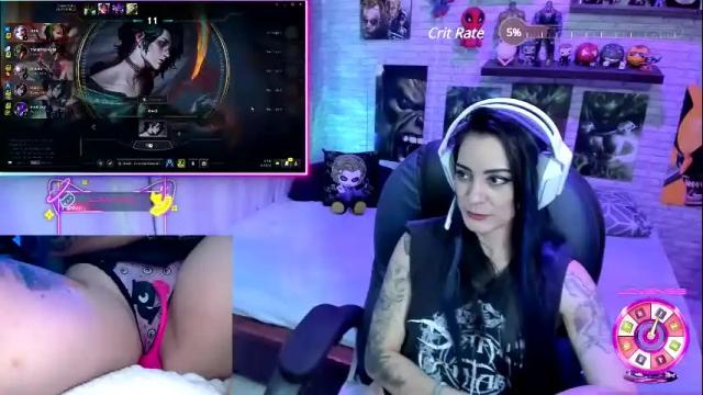 Image 4 of mature_gamer Stream on Chaturbate on 23 days ago