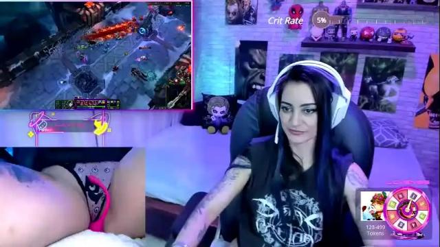 Image 8 of mature_gamer Stream on Chaturbate on 23 days ago