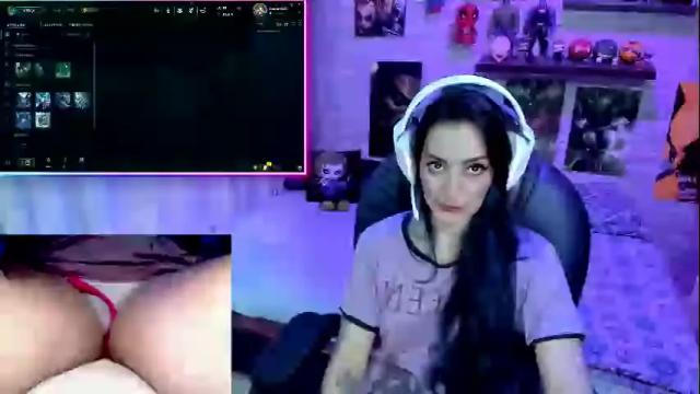 Image 2 of mature_gamer Stream on Chaturbate on 13 days ago