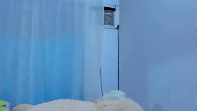 Image 12 of maturealicia Stream on Chaturbate on 9 days ago