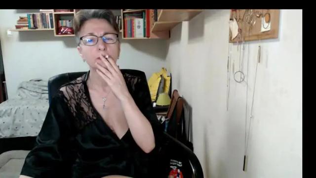 Image 4 of maturekate Stream on Chaturbate on 3 months ago