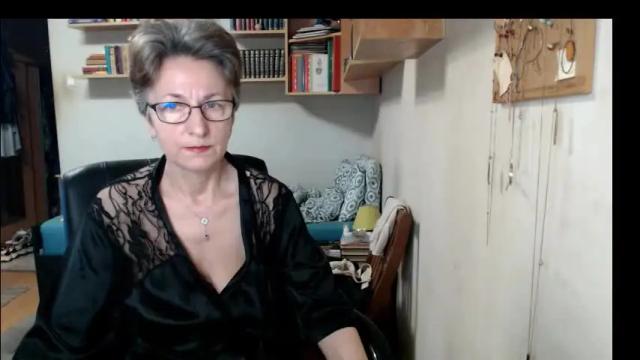 Image 2 of maturekate Stream on Chaturbate on 1 month ago