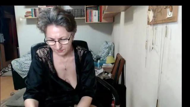Image 11 of maturekate Stream on Chaturbate on 28 days ago