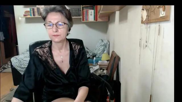 Image 6 of maturekate Stream on Chaturbate on 28 days ago