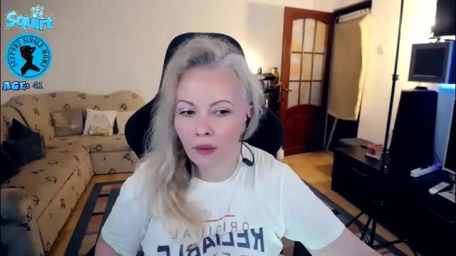 Image 7 of maturelynn Stream on Chaturbate on 2 months ago
