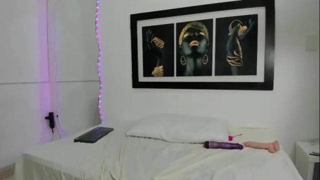 Image 11 of mavie_ivanova Stream on Chaturbate on 2 months ago