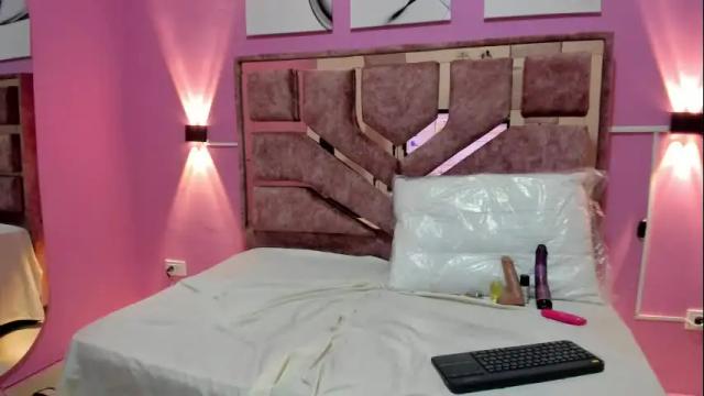 Thumbnail 2, mavie_ivanova's Stream at Chaturbate, 1 month ago