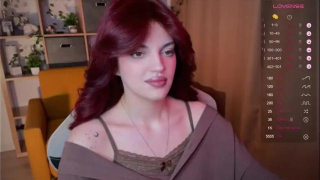 Image 2 of mavis_crystal Stream on Chaturbate on 1 month ago