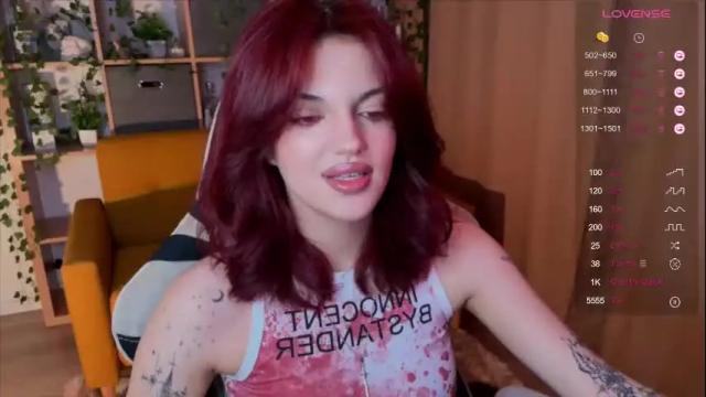 Image 10 of mavis_crystal Stream on Chaturbate on 1 month ago