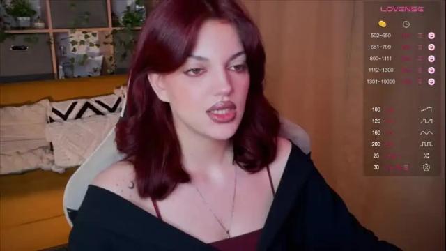 Image 7 of mavis_crystal Stream on Chaturbate on 1 month ago