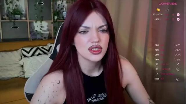 Image 2 of mavis_crystal Stream on Chaturbate on 4 months ago