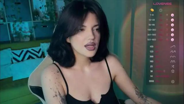 Thumbnail 3, mavis_crystal's Stream at Chaturbate, 1 month ago