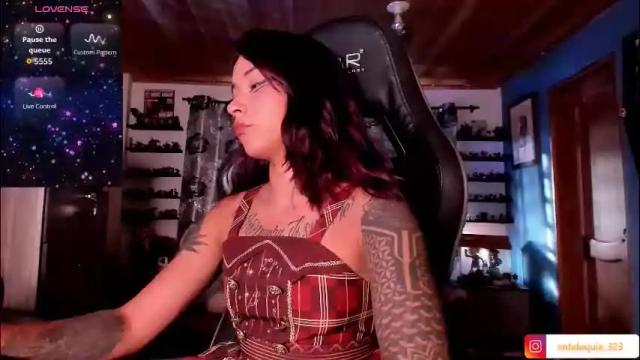 Image 7 of mavis_fuentes Stream on Chaturbate on 2 months ago