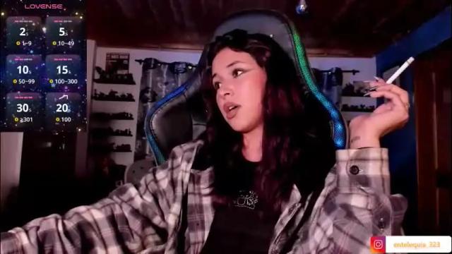 Image 4 of mavis_fuentes Stream on Chaturbate on 2 months ago