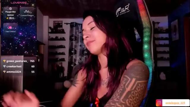 Image 10 of mavis_fuentes Stream on Chaturbate on 2 months ago