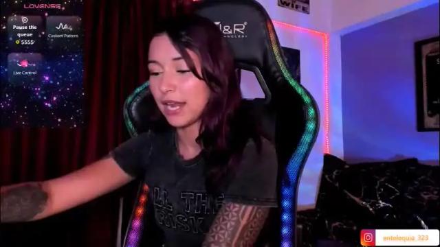 Image 10 of mavis_fuentes Stream on Chaturbate on 1 month ago